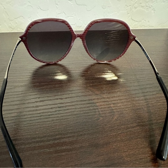 Valentino Sunglasses Women's Striped‎ Red Black Gradient Grey 57mm - Picture 5 of 9